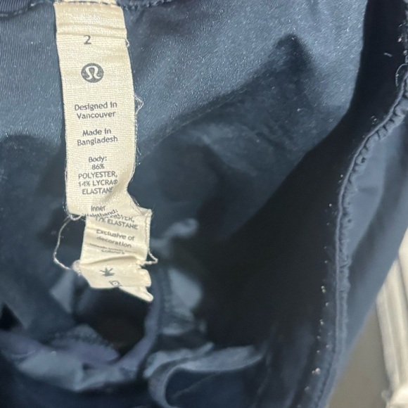 Lululemon Track That Short *5 - Picture 5 of 5